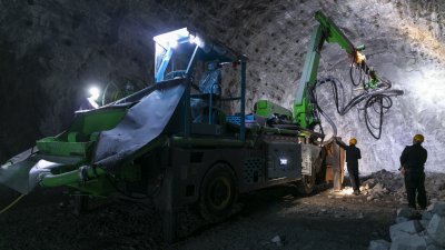 隧道施工机械管理，网络基础设施谁负责？
